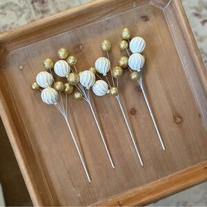Holiday Gold & White Sphere Decor Picks (Set of 4)